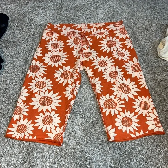 Vintage Lucky Brand Sunflower Long Bermuda/Capris Size Large - Picture 2 of 6